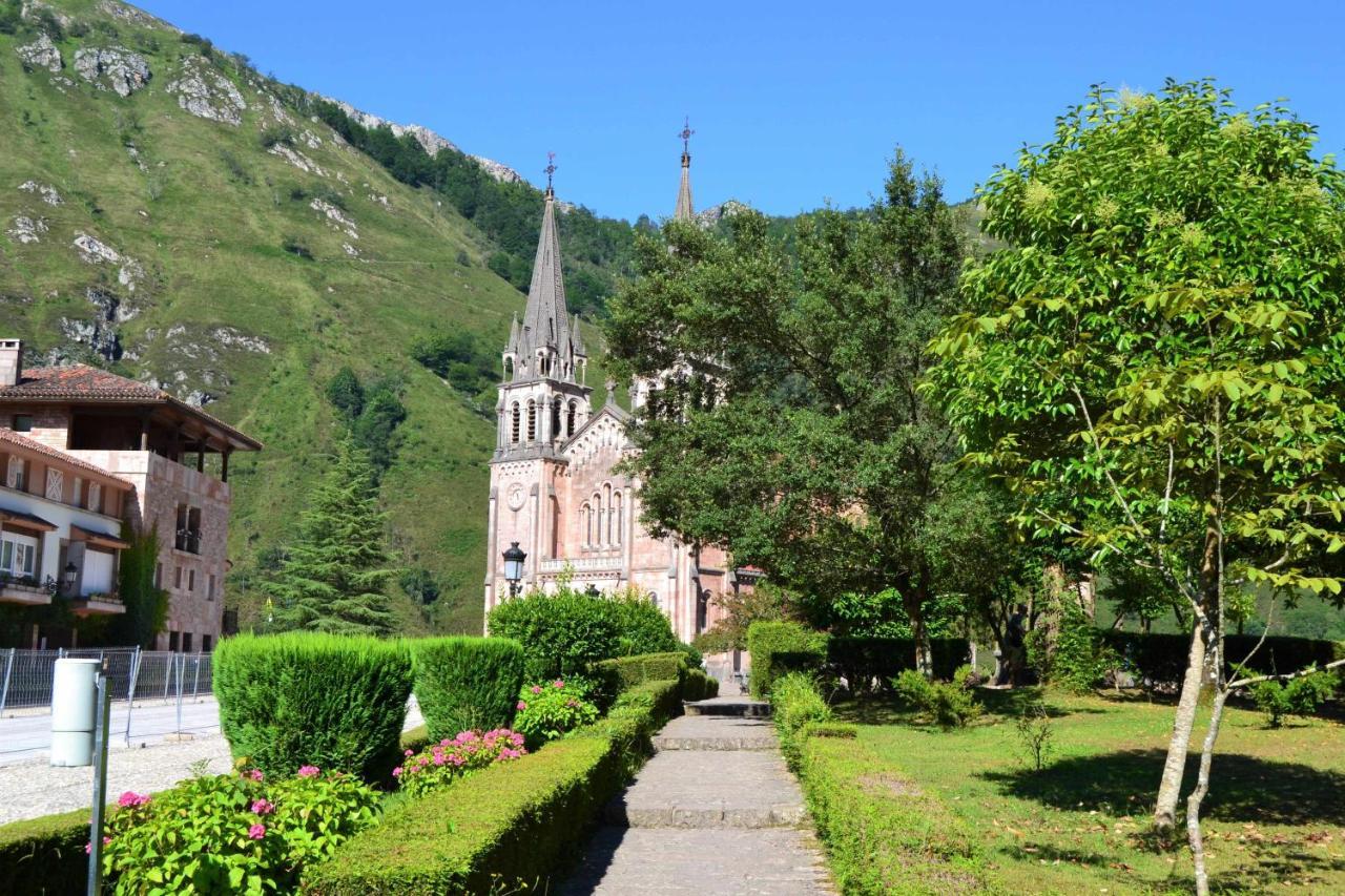 Casa Palo Balcon A Picos De Europa Villa Arriondas Ngoại thất bức ảnh